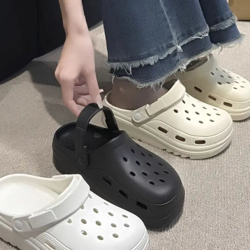 ComfortFlow Clogs