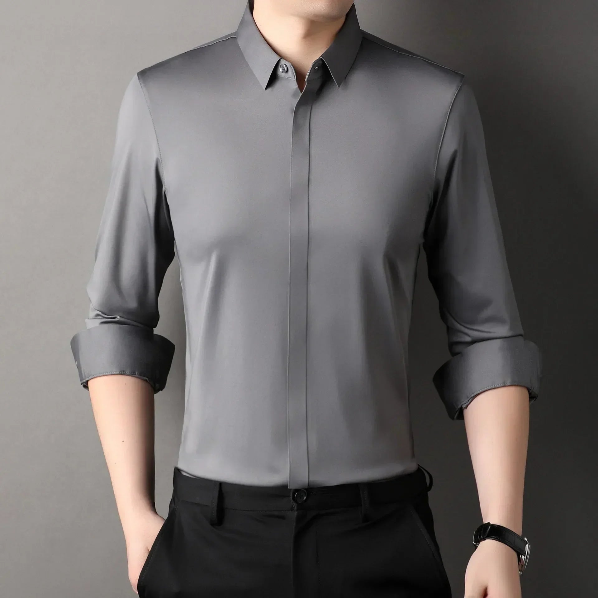 AeroSilk Short Sleeve Shirt