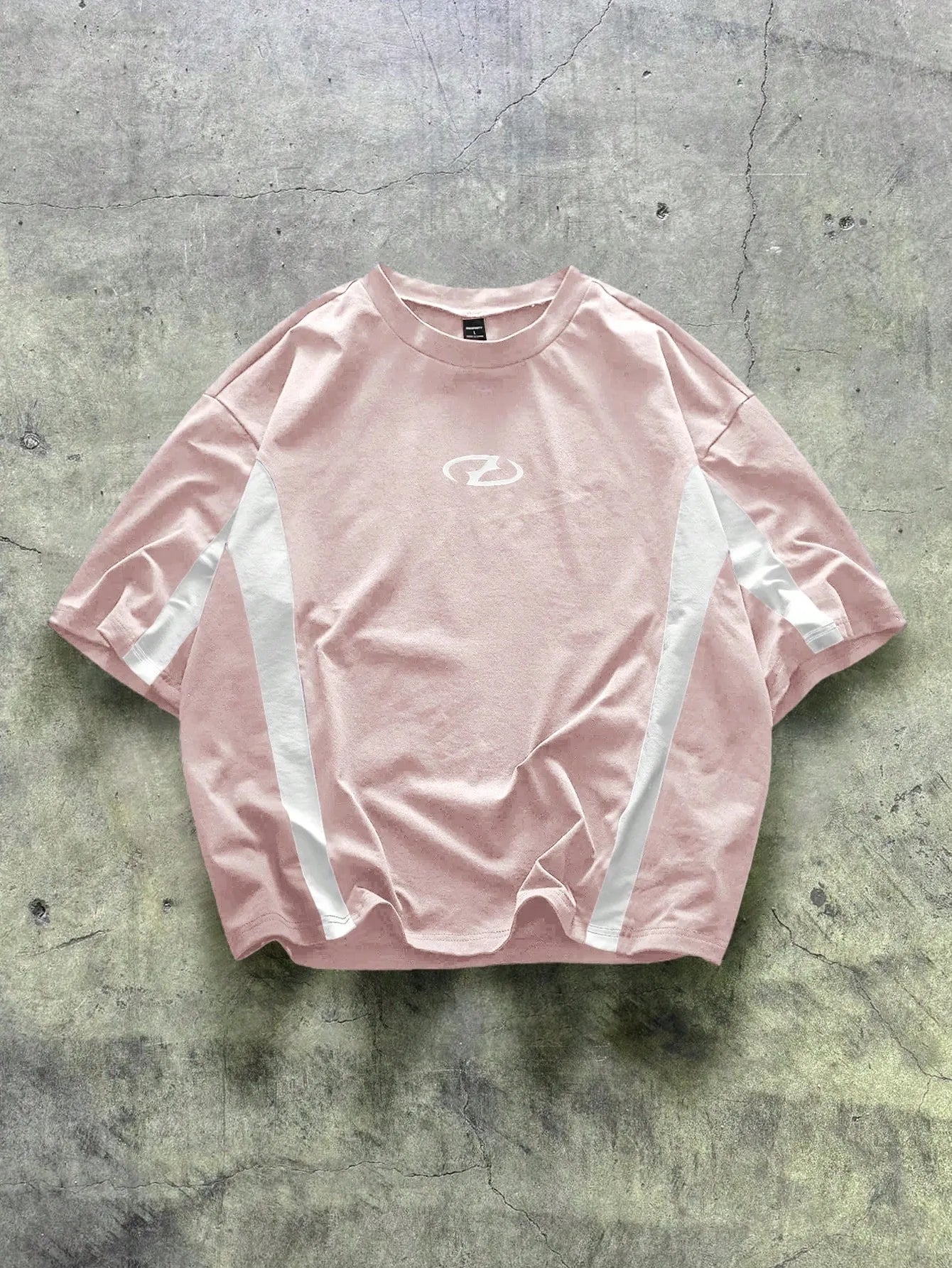 The new men's T-shirt for the summer of 2025 features a casual fashionable comfortable and breathable 3D pattern print