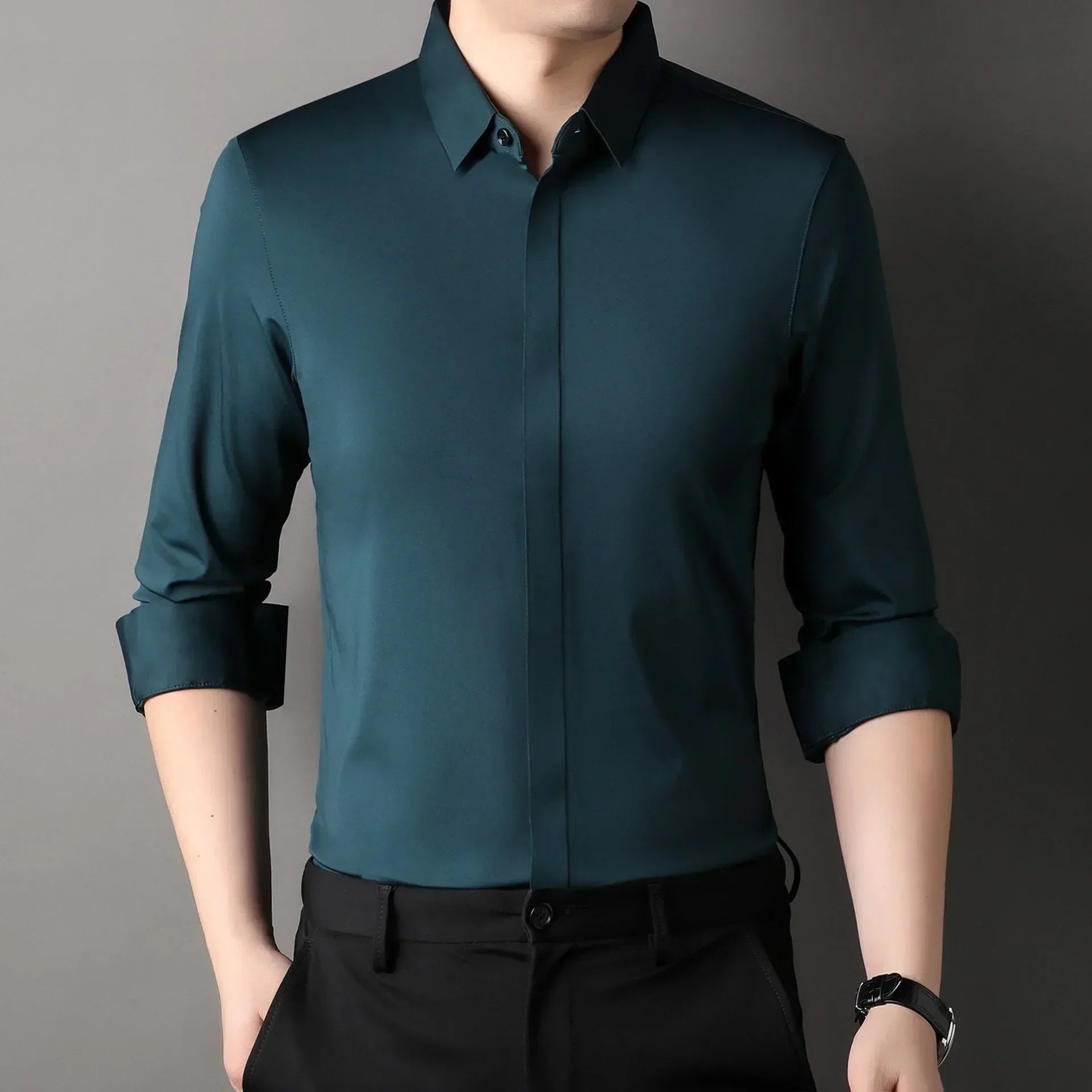 AeroSilk Short Sleeve Shirt