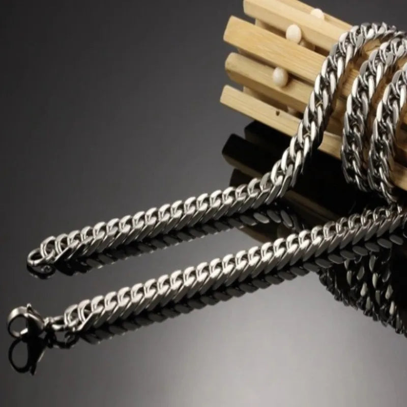 Men’s Heavy Cuban Chain Necklace