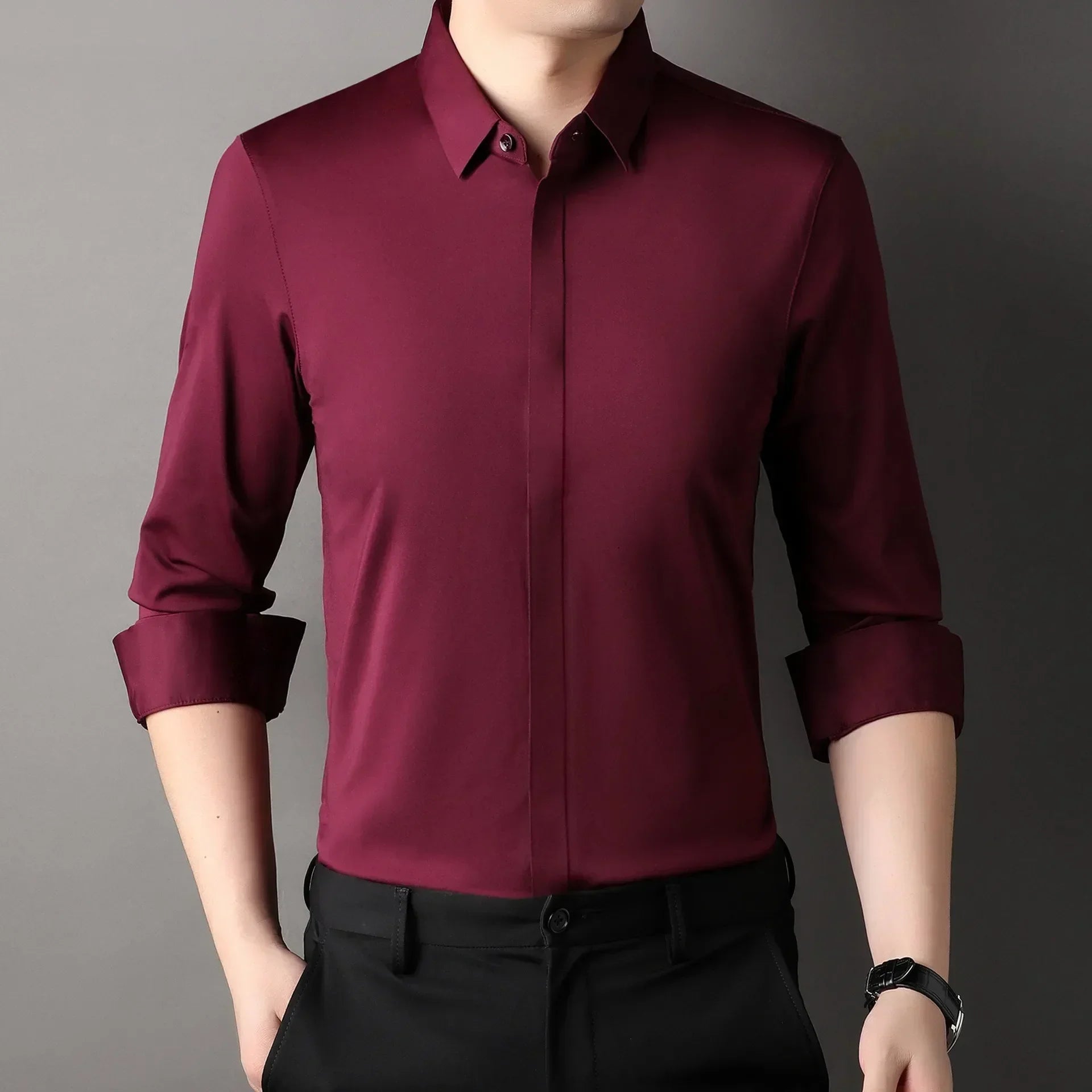 AeroSilk Short Sleeve Shirt